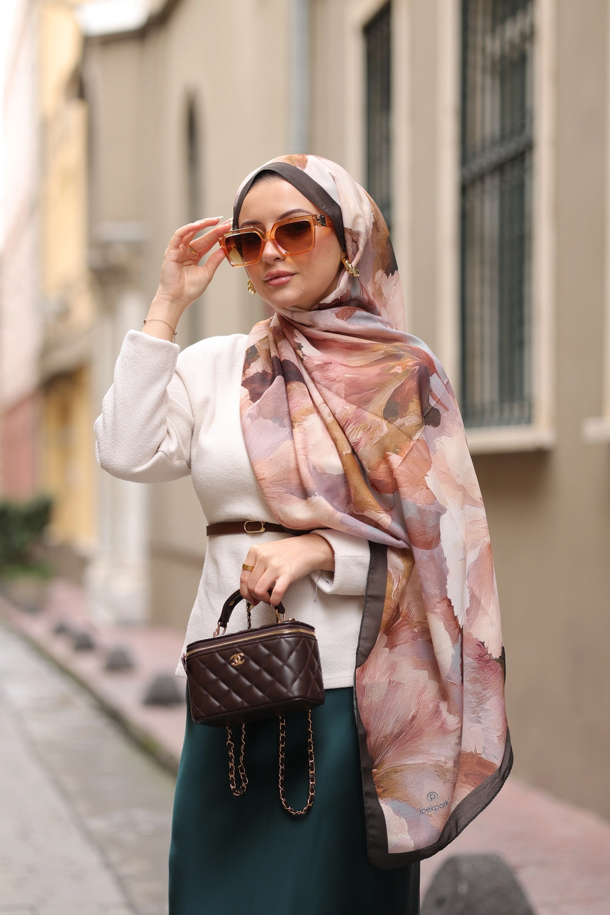 Şal -Kampanyalı Şal Koleksiyonu – Uygun Fiyat, Modern Tarz”