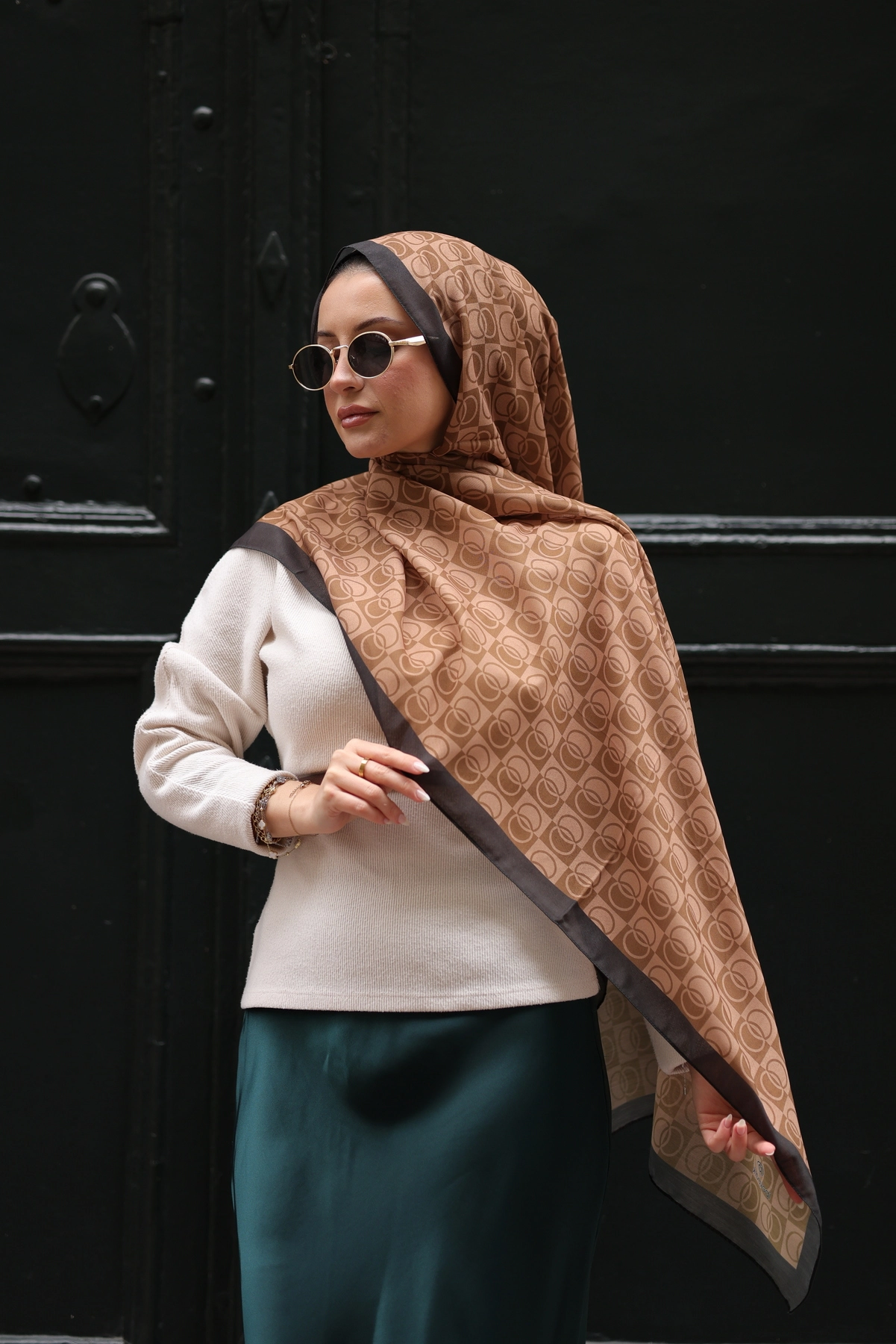 Şal -Kampanyalı Şal Koleksiyonu – Uygun Fiyat, Modern Tarz”