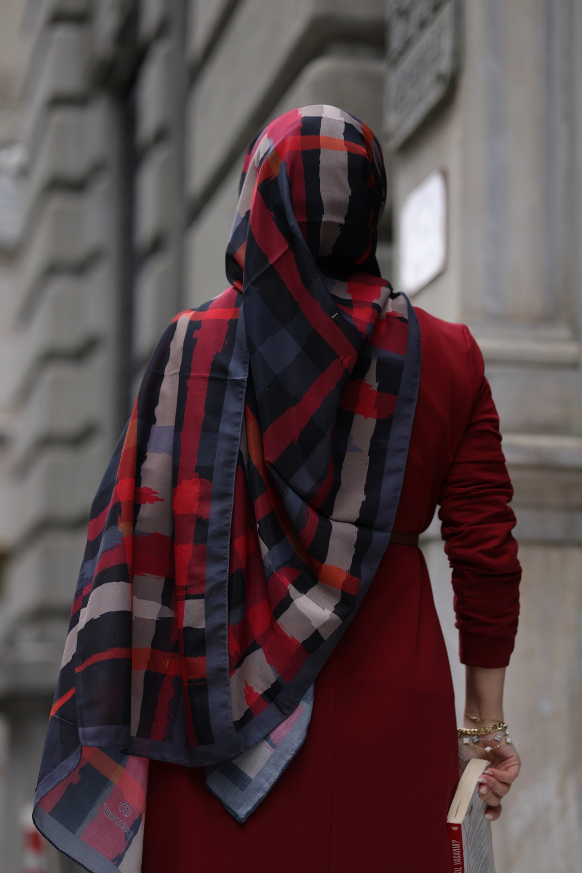 Şal -Kampanyalı Şal Koleksiyonu – Uygun Fiyat, Modern Tarz”