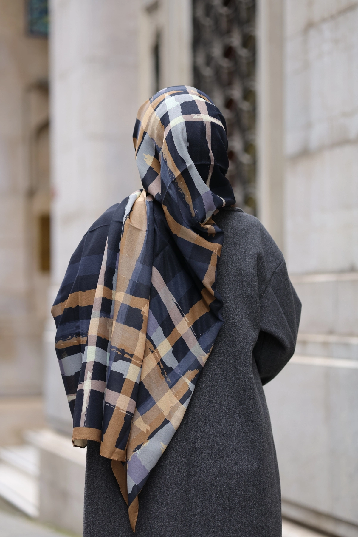 Şal -Kampanyalı Şal Koleksiyonu – Uygun Fiyat, Modern Tarz”