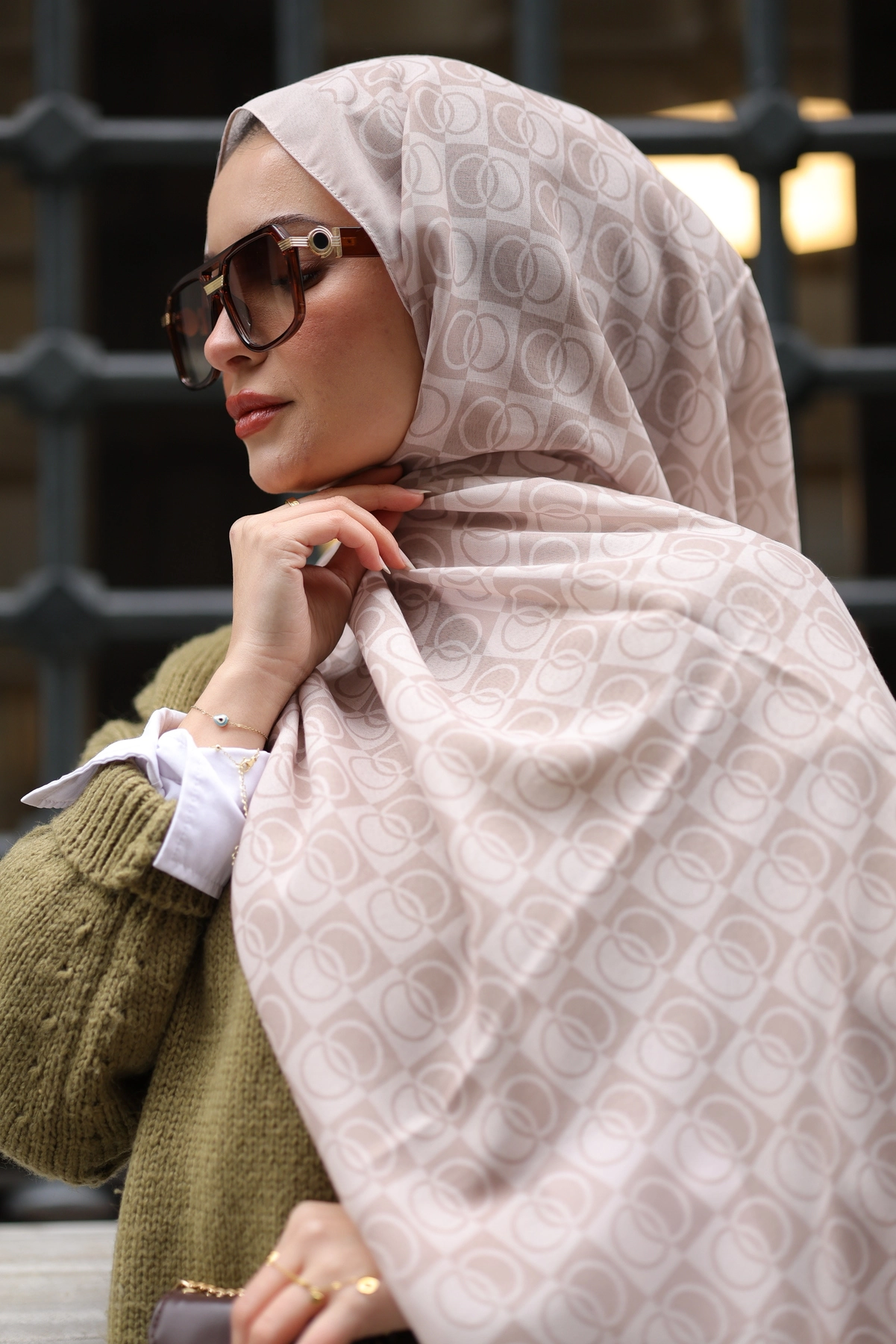 Şal -Kampanyalı Şal Koleksiyonu – Uygun Fiyat, Modern Tarz”