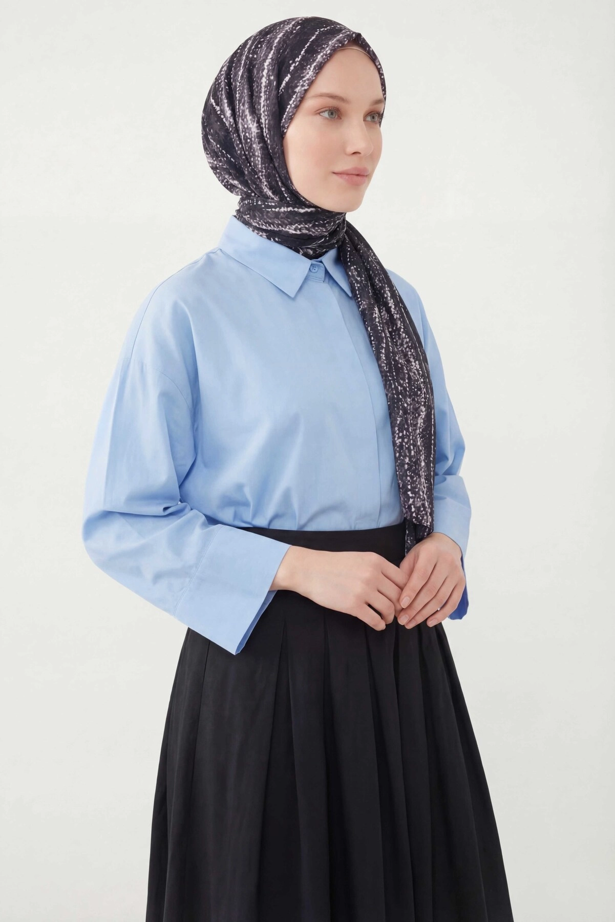 Şal -Kampanyalı Şal Koleksiyonu – Uygun Fiyat, Modern Tarz”